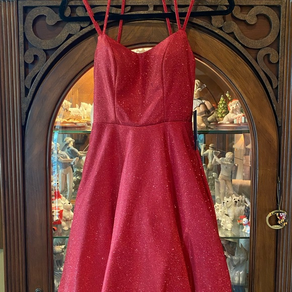 NWT Size Small Red Coctail Dress from Dilliard's - Picture 9 of 11
